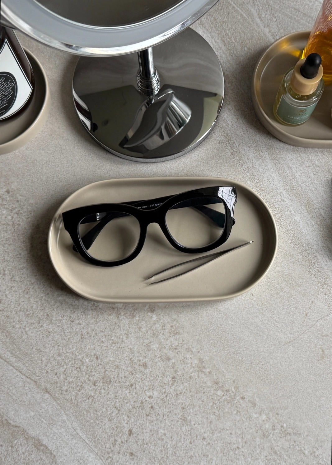 Deco Oval Catchall Tray