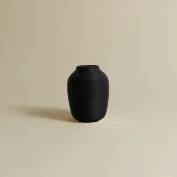 Petite Arrangement Vase